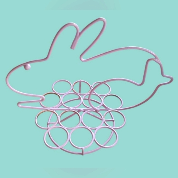 LOT OF ADORABLE VINTAGE EASTER BUNNY FIGURINES & PINK EGG HOLDER ~ HAND-PAINTED - Picture 11 of 12